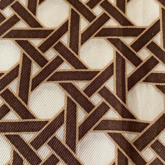 Talbots Scarf - Picture 2 of 3